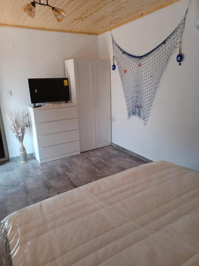 Hotel Talian à Pardina Extérieur photo