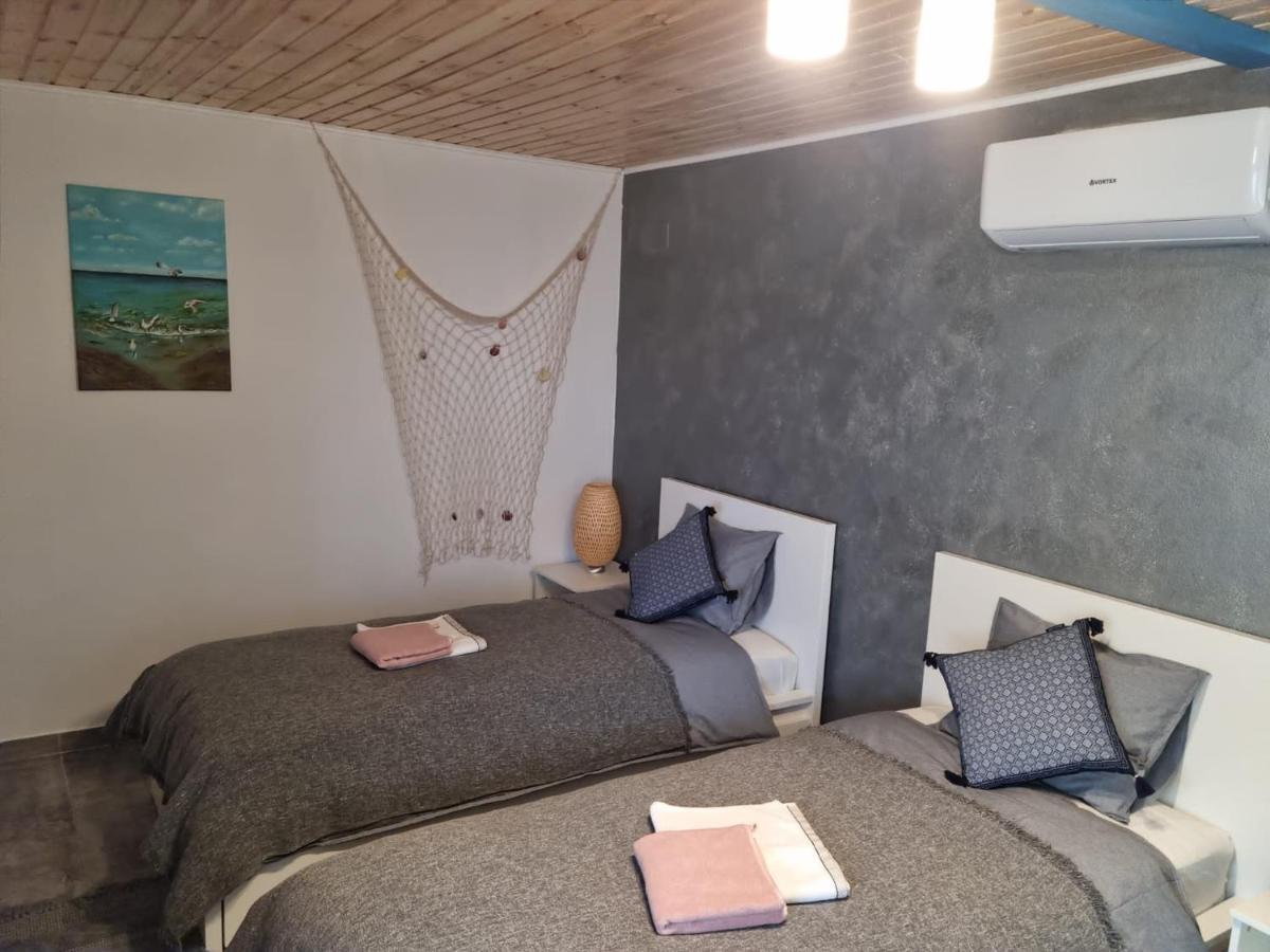 Hotel Talian à Pardina Extérieur photo