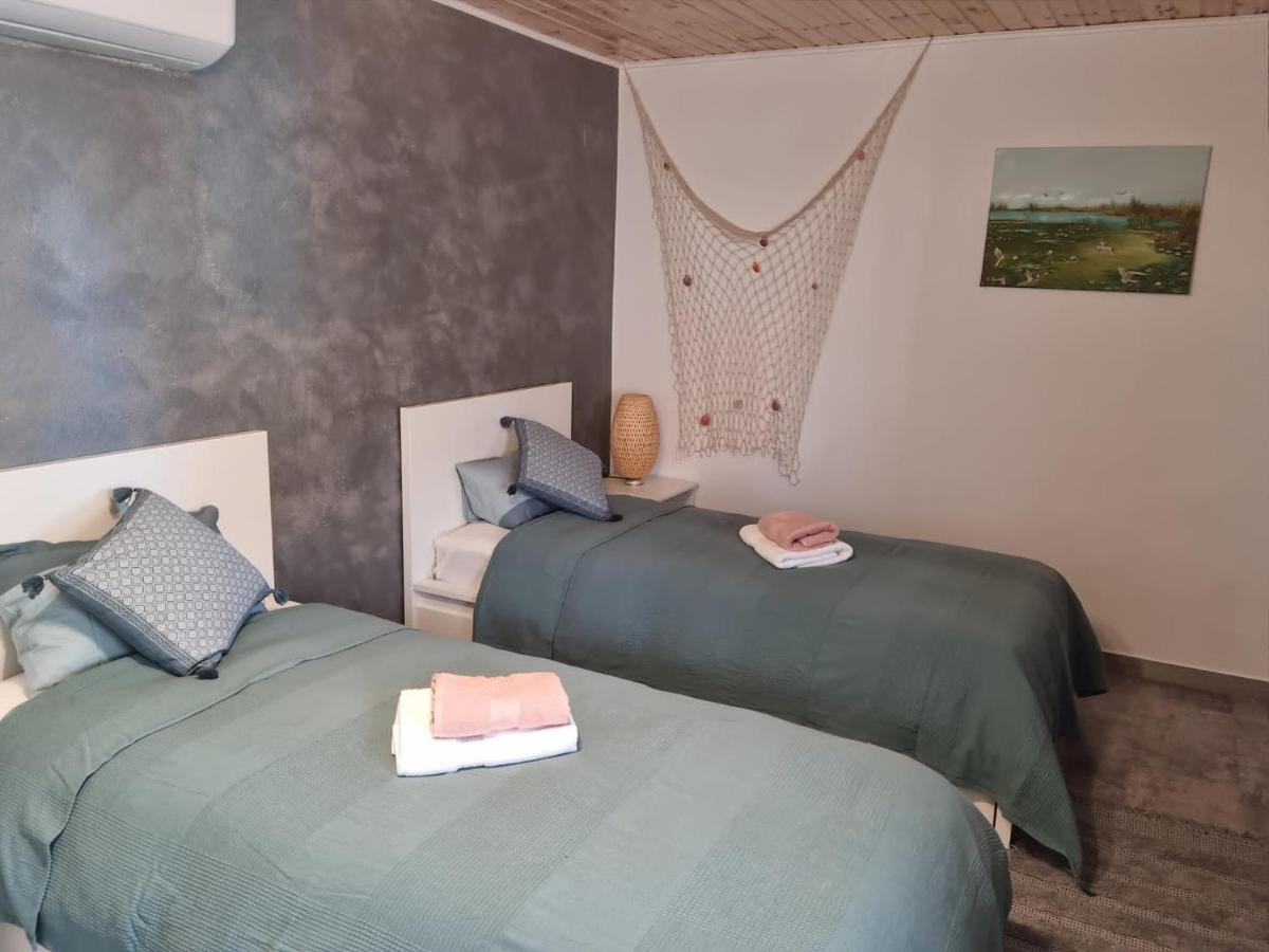 Hotel Talian à Pardina Extérieur photo